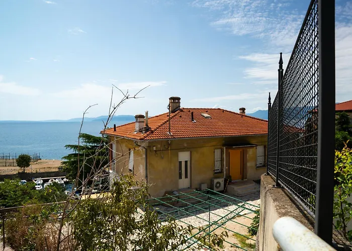 Elisabeth Seaview - Elegant Near Opatija 아파트 *