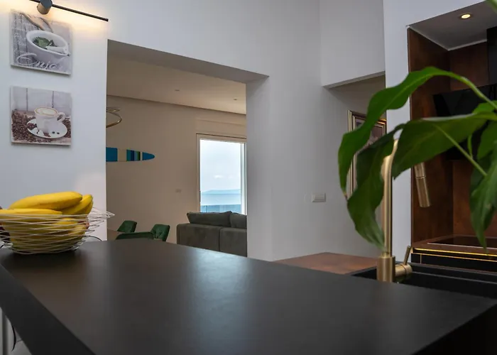 Elisabeth Seaview - Elegant Near Opatija Apartament