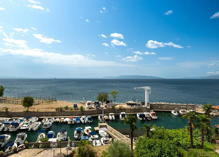 Apartament Elisabeth Seaview - Elegant Near Opatija Rijeka