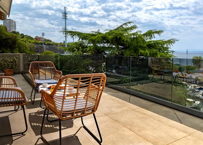 Elisabeth Seaview - Elegant Near Opatija Apartament