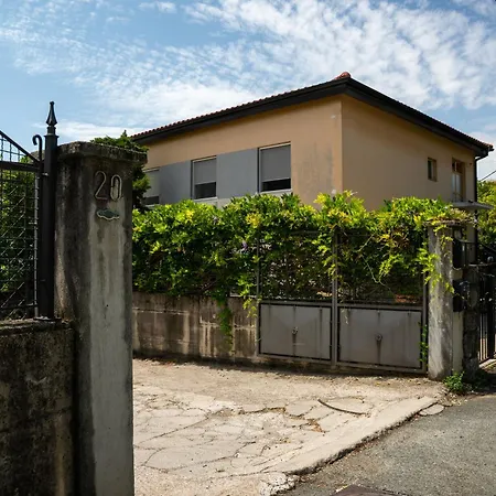 Apartment Elisabeth Seaview - Elegant Near Opatija Rijeka