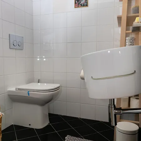 Elisabeth Seaview - Elegant Near Opatija Apartment *