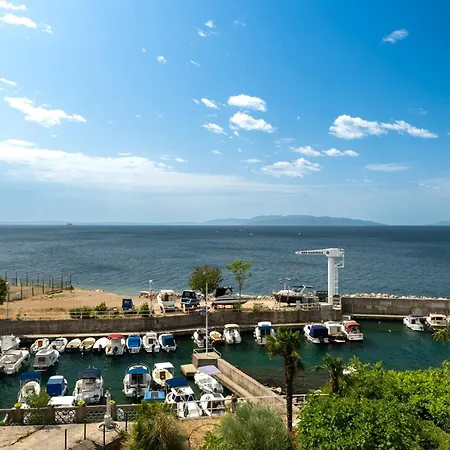 Apartment Elisabeth Seaview - Elegant Near Opatija Rijeka