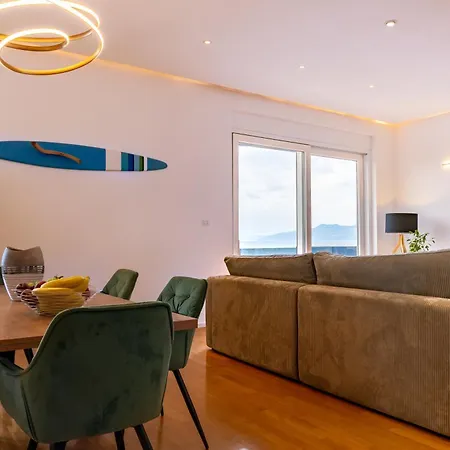 Apartment Elisabeth Seaview - Elegant Near Opatija *