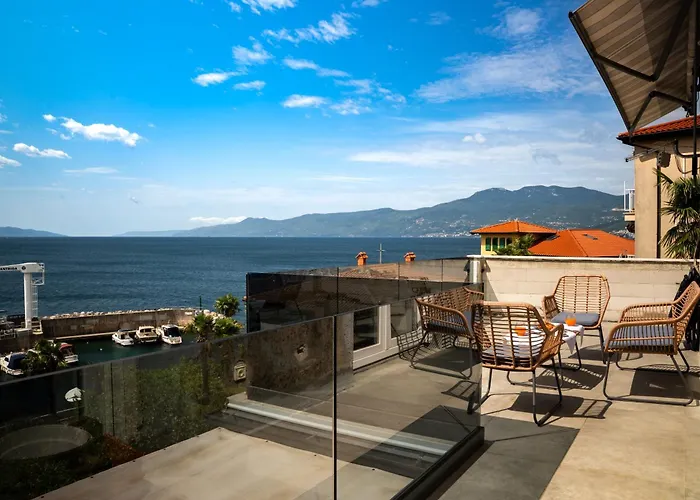 Elisabeth Seaview - Elegant Near Opatija Lejlighed *